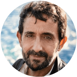 Texte alternatif de la personne 1